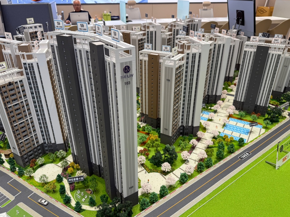  ȭ����û�� ������ ����